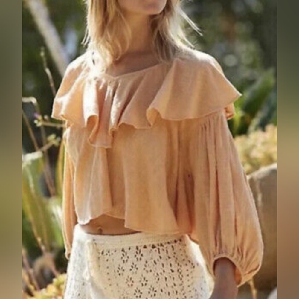 Free people extra small peach zuri open back ruffle balloon sleeve blouse Crop